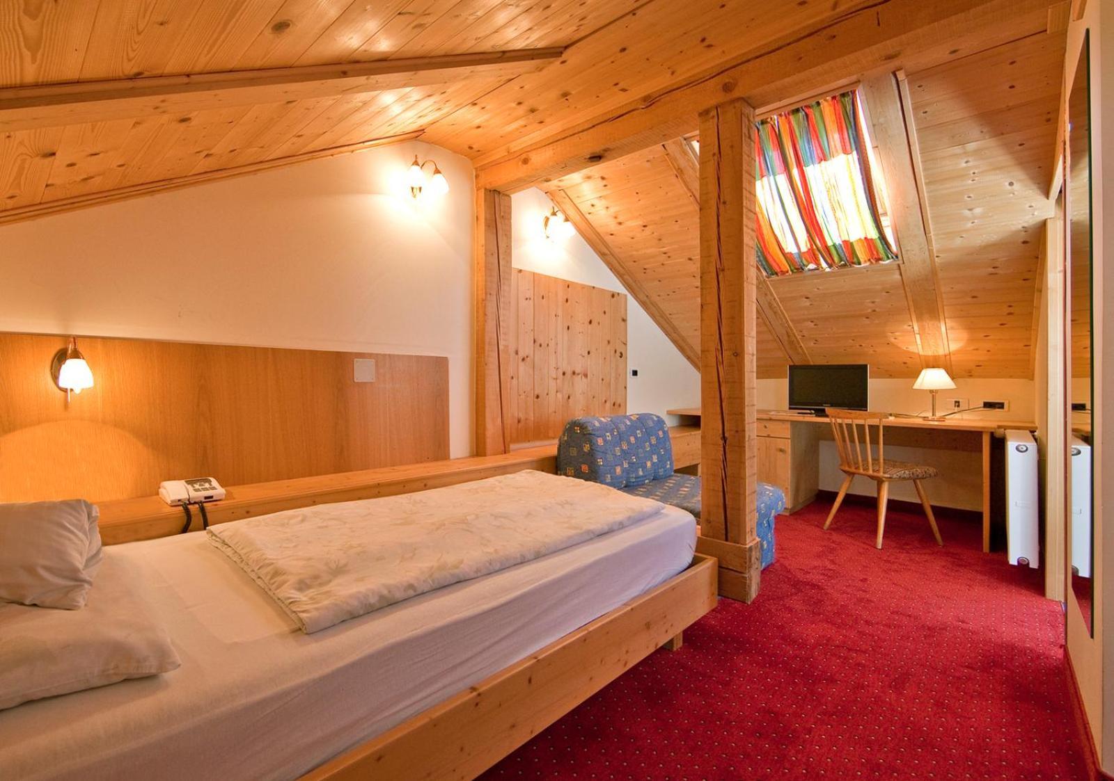 Hotel Rainegg ヴァルダーオラ エクステリア 写真