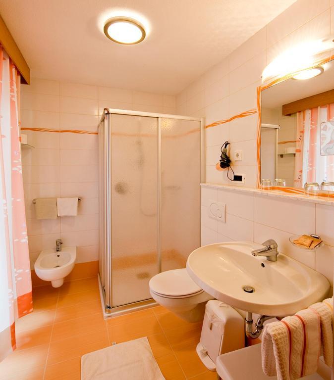 Hotel Rainegg ヴァルダーオラ 部屋 写真