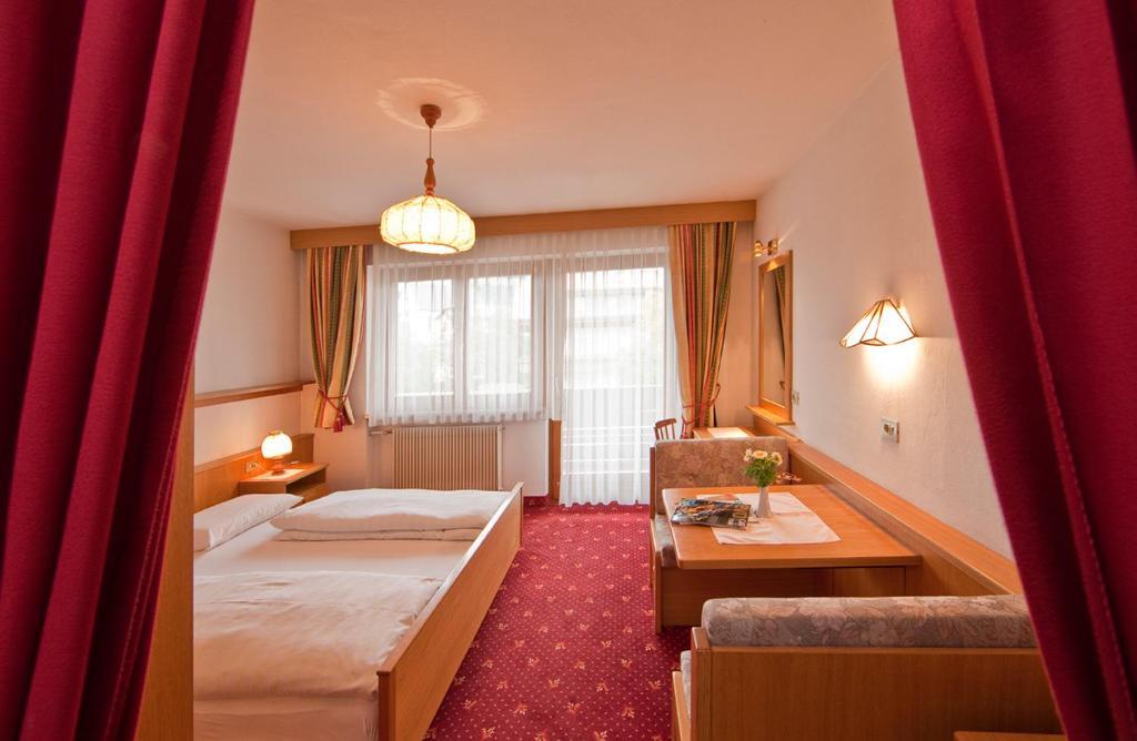 Hotel Rainegg ヴァルダーオラ 部屋 写真
