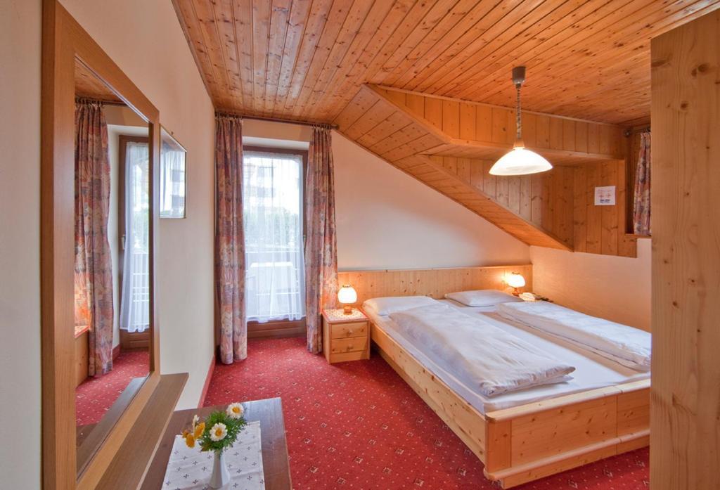 Hotel Rainegg ヴァルダーオラ 部屋 写真